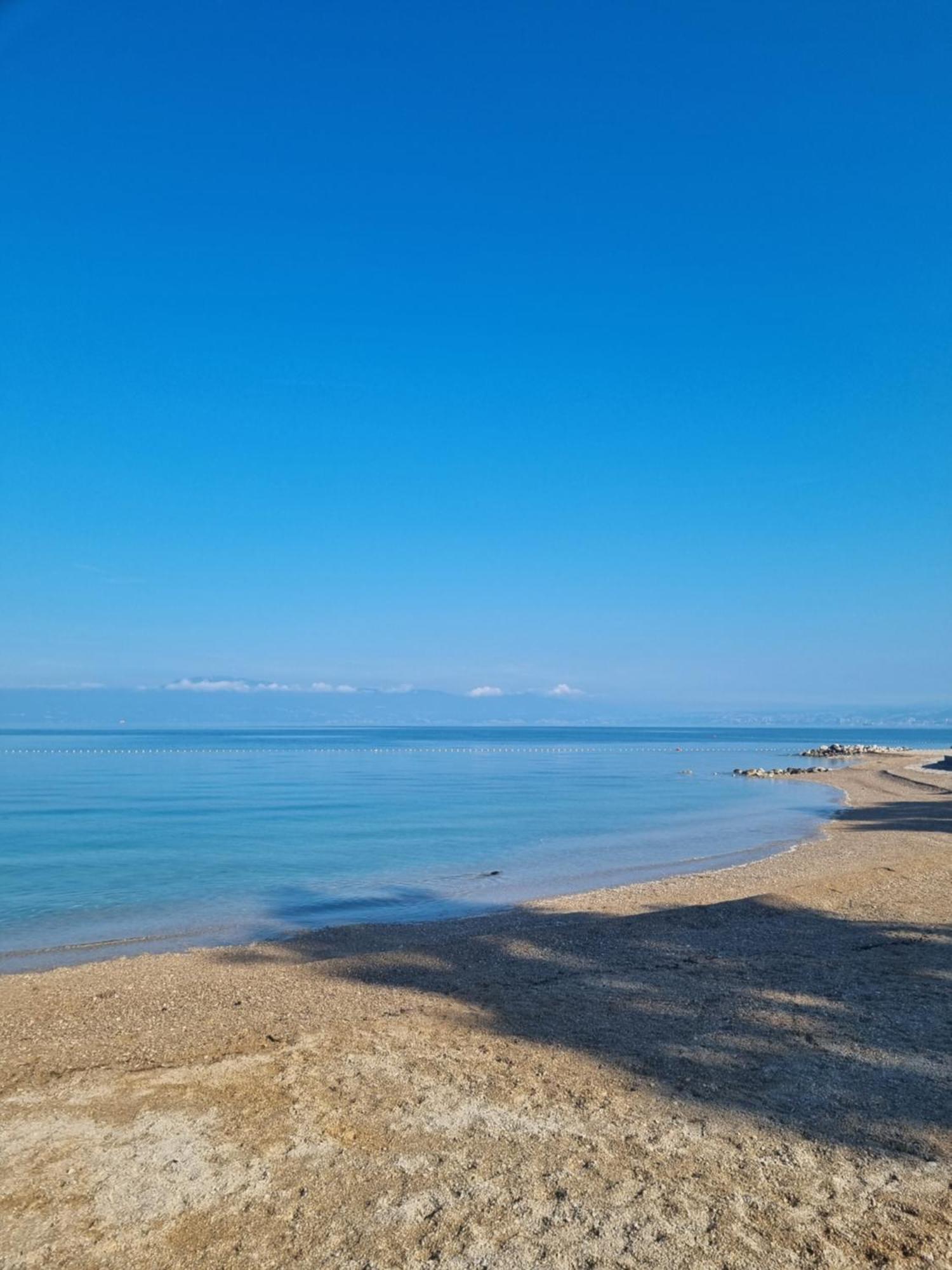 Villa Njivice Apartman Marina エクステリア 写真
