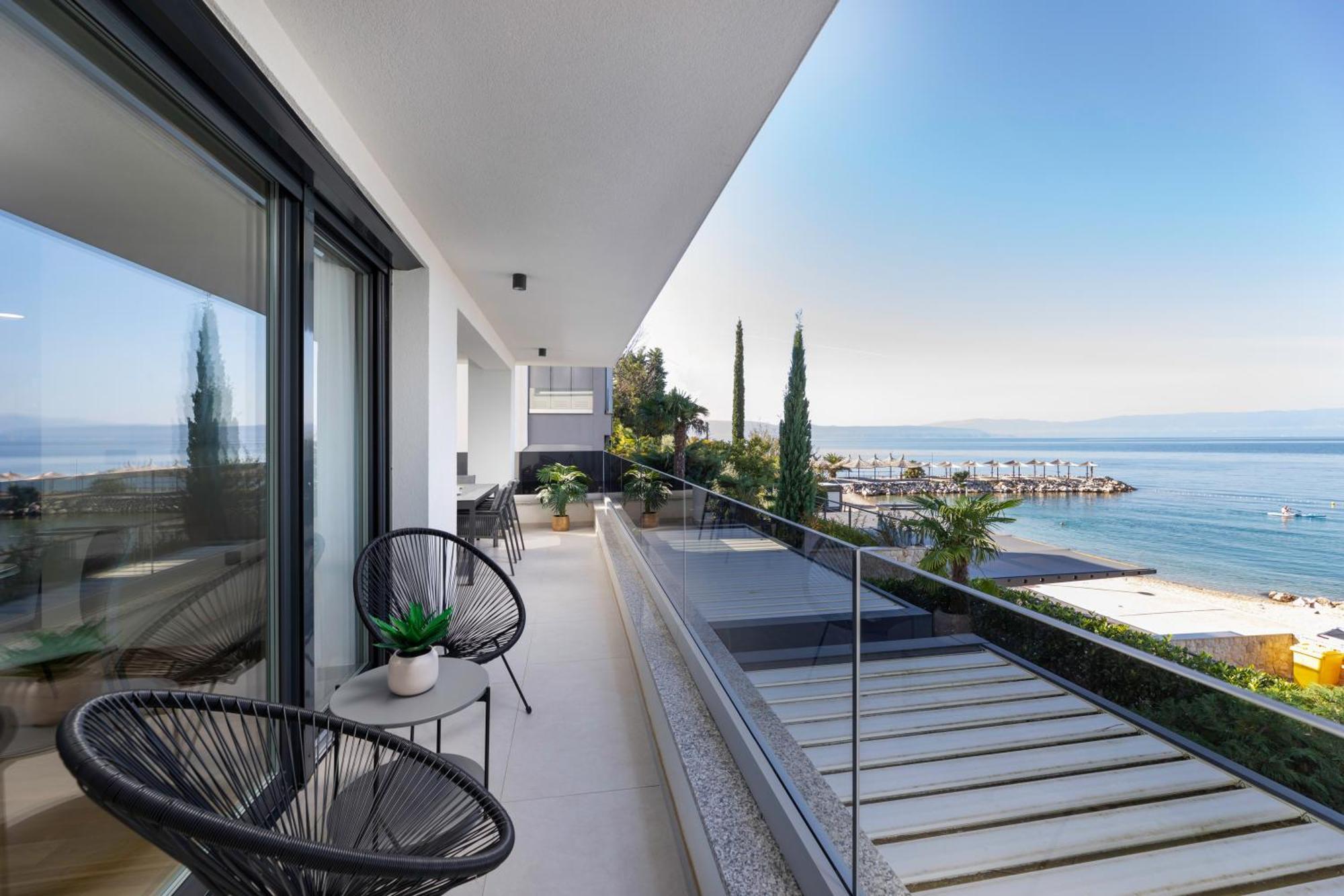 Villa Njivice Apartman Marina エクステリア 写真