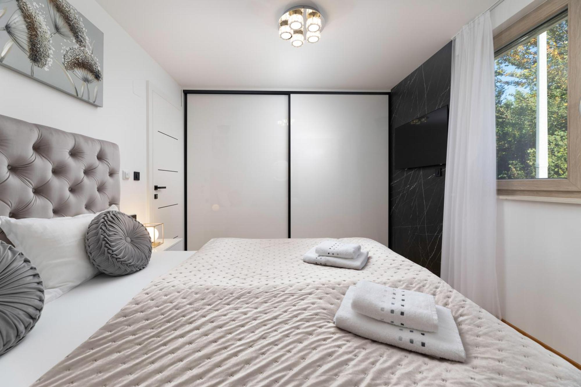 Villa Njivice Apartman Marina エクステリア 写真