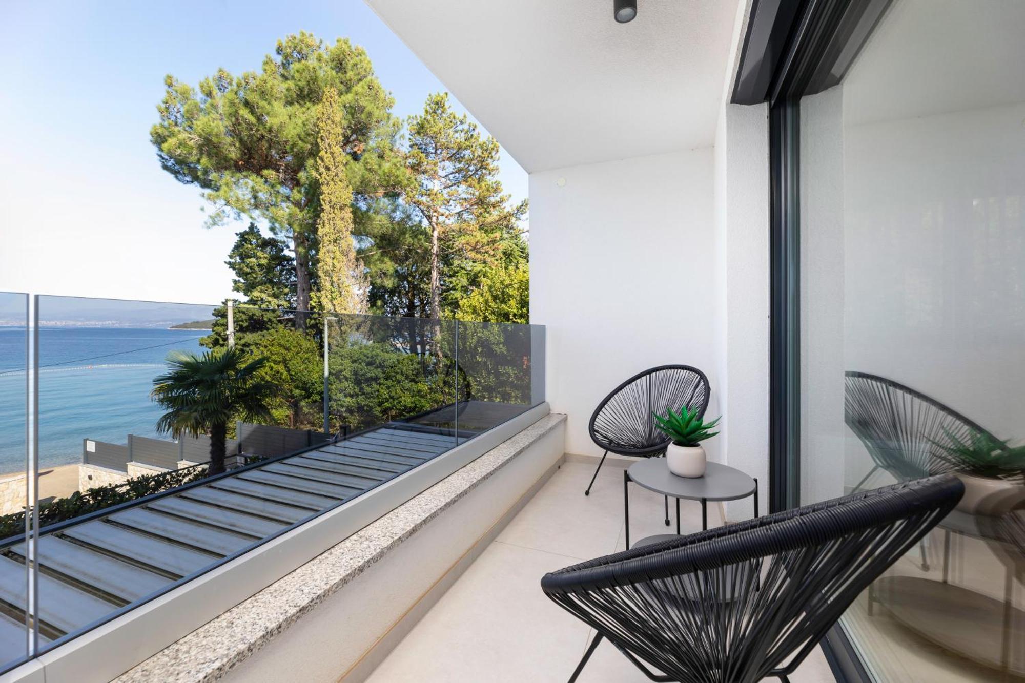 Villa Njivice Apartman Marina エクステリア 写真